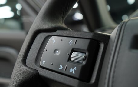 Land Rover Defender II, 2022 год, 14 999 000 рублей, 21 фотография