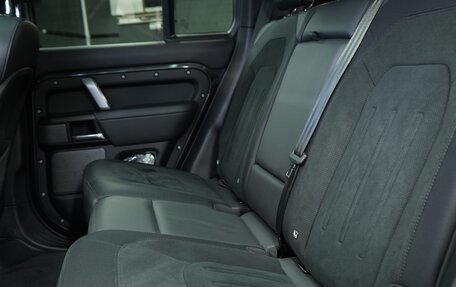 Land Rover Defender II, 2022 год, 14 999 000 рублей, 30 фотография