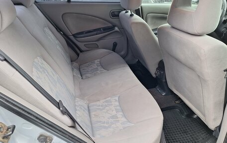 Nissan Almera, 2002 год, 249 000 рублей, 11 фотография