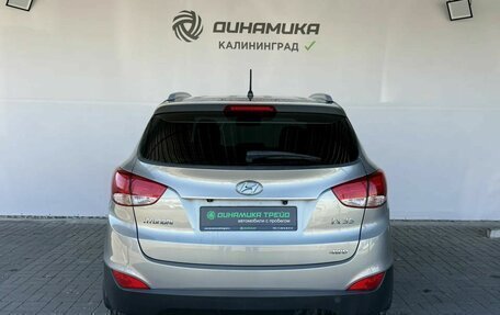Hyundai ix35 I рестайлинг, 2011 год, 1 180 000 рублей, 4 фотография