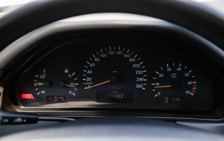 Mercedes-Benz E-Класс, 2002 год, 759 000 рублей, 20 фотография