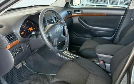 Toyota Avensis III рестайлинг, 2007 год, 915 000 рублей, 10 фотография