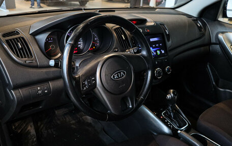 KIA Cerato III, 2010 год, 850 000 рублей, 12 фотография