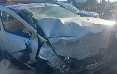 Renault Logan II, 2019 год, 360 000 рублей, 8 фотография