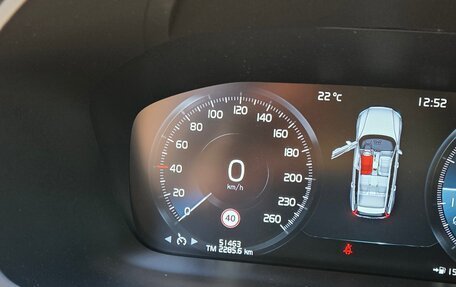 Volvo V60 Cross Country II, 2021 год, 3 999 000 рублей, 3 фотография
