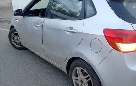 KIA Rio III рестайлинг, 2015 год, 600 000 рублей, 4 фотография