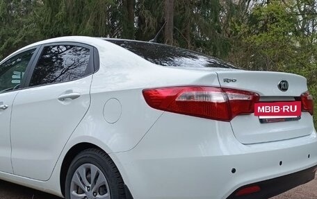 KIA Rio III рестайлинг, 2014 год, 890 000 рублей, 2 фотография