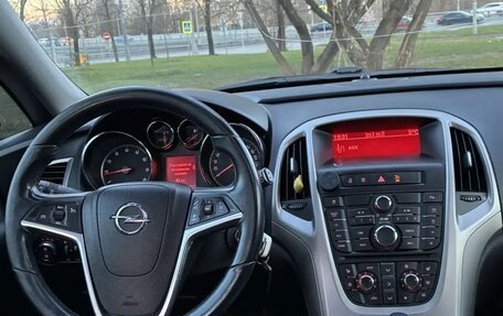 Opel Astra J, 2011 год, 630 000 рублей, 8 фотография