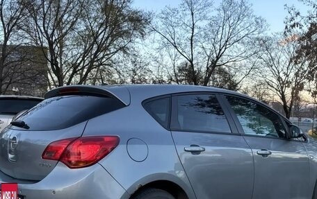 Opel Astra J, 2011 год, 630 000 рублей, 5 фотография