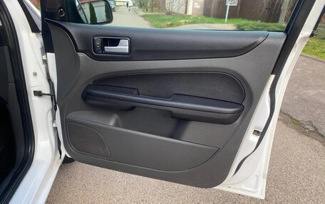 Ford Focus II рестайлинг, 2007 год, 450 000 рублей, 17 фотография