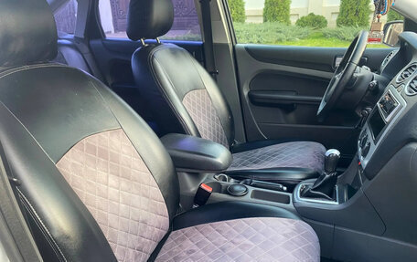 Ford Focus II рестайлинг, 2007 год, 450 000 рублей, 26 фотография