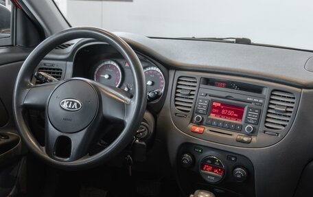 KIA Rio II, 2011 год, 620 000 рублей, 26 фотография