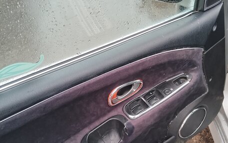 Mitsubishi Carisma I, 2002 год, 360 000 рублей, 2 фотография
