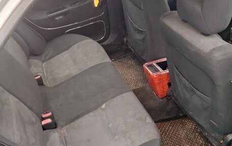 Mitsubishi Carisma I, 2002 год, 360 000 рублей, 11 фотография