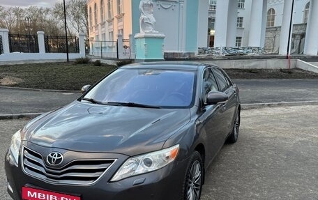 Toyota Camry, 2011 год, 1 450 000 рублей, 3 фотография