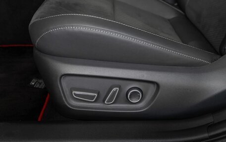 Toyota Camry, 2024 год, 3 990 000 рублей, 11 фотография