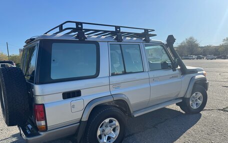 Toyota Land Cruiser 70, 2012 год, 5 150 000 рублей, 6 фотография