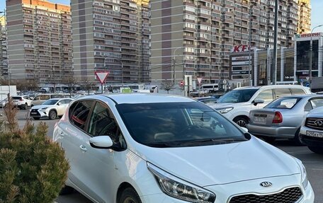 KIA cee'd III, 2014 год, 1 300 000 рублей, 6 фотография