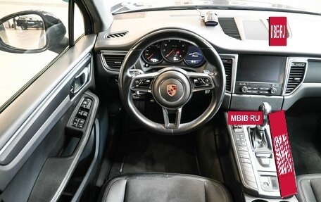 Porsche Macan I рестайлинг, 2018 год, 3 799 900 рублей, 8 фотография