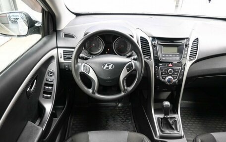 Hyundai i30 II рестайлинг, 2013 год, 1 099 900 рублей, 9 фотография
