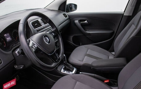 Volkswagen Polo VI (EU Market), 2016 год, 925 000 рублей, 10 фотография