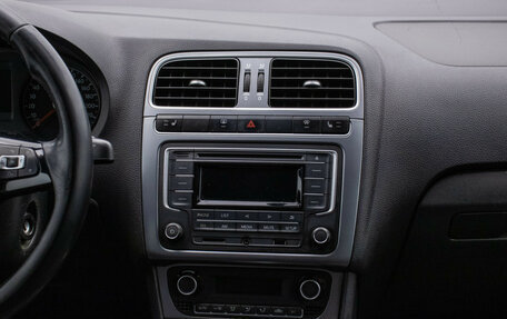 Volkswagen Polo VI (EU Market), 2016 год, 925 000 рублей, 14 фотография