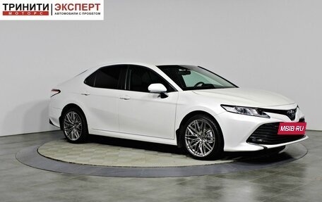 Toyota Camry, 2019 год, 2 357 000 рублей, 3 фотография