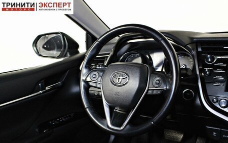 Toyota Camry, 2019 год, 2 357 000 рублей, 13 фотография