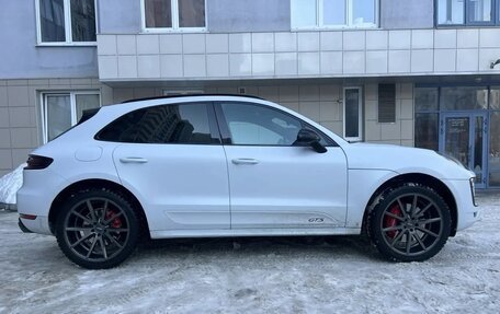 Porsche Macan I рестайлинг, 2017 год, 4 800 000 рублей, 2 фотография