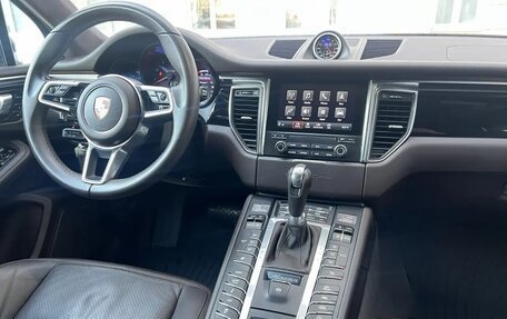 Porsche Macan I рестайлинг, 2017 год, 4 800 000 рублей, 11 фотография