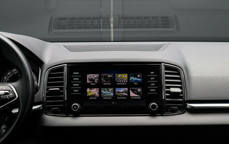 Skoda Karoq I, 2021 год, 2 330 000 рублей, 10 фотография