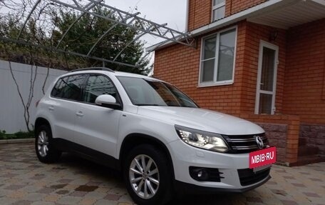 Volkswagen Tiguan I, 2016 год, 1 700 000 рублей, 4 фотография