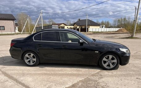 BMW 5 серия, 2004 год, 730 000 рублей, 8 фотография