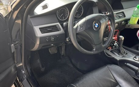 BMW 5 серия, 2004 год, 730 000 рублей, 9 фотография