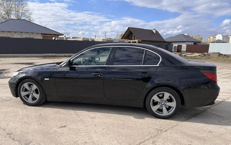 BMW 5 серия, 2004 год, 730 000 рублей, 7 фотография