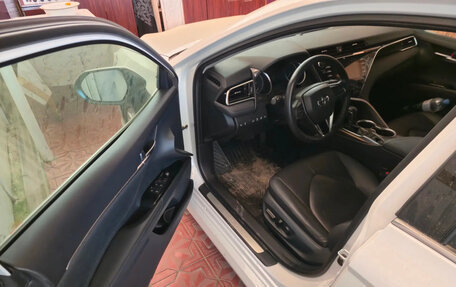 Toyota Camry, 2019 год, 4 200 000 рублей, 5 фотография