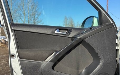 Volkswagen Tiguan I, 2012 год, 780 000 рублей, 20 фотография