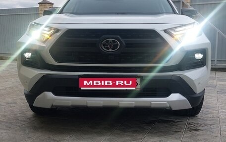 Toyota RAV4, 2025 год, 3 999 999 рублей, 7 фотография