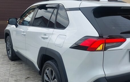Toyota RAV4, 2025 год, 3 999 999 рублей, 12 фотография