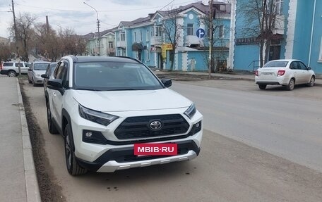 Toyota RAV4, 2025 год, 3 999 999 рублей, 17 фотография