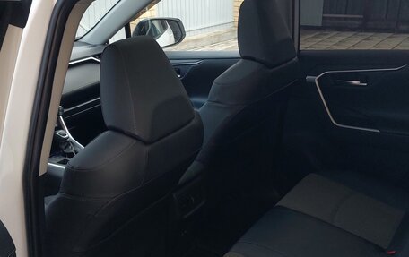 Toyota RAV4, 2025 год, 3 999 999 рублей, 28 фотография