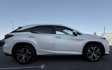 Lexus RX IV рестайлинг, 2019 год, 4 200 000 рублей, 3 фотография
