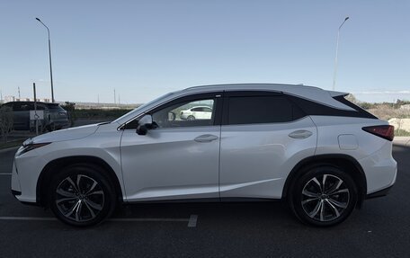Lexus RX IV рестайлинг, 2019 год, 4 200 000 рублей, 5 фотография