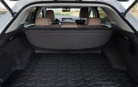 Lexus RX IV рестайлинг, 2019 год, 4 200 000 рублей, 18 фотография