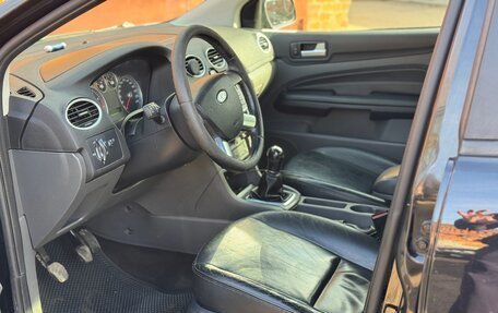 Ford Focus II рестайлинг, 2005 год, 339 000 рублей, 6 фотография