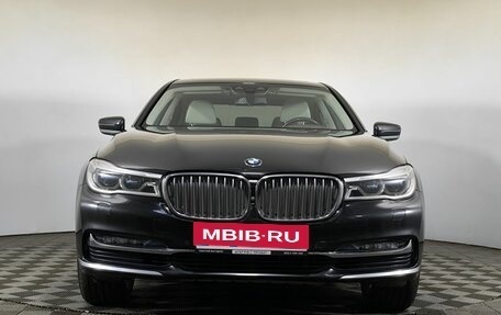 BMW 7 серия, 2015 год, 4 000 000 рублей, 2 фотография