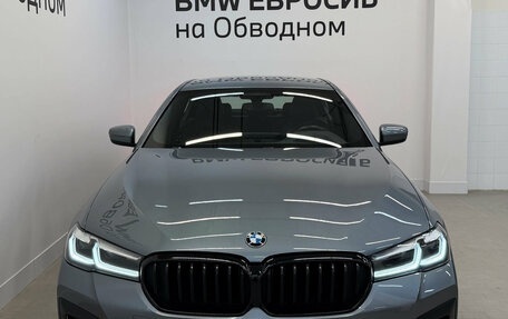 BMW 5 серия, 2021 год, 4 890 000 рублей, 3 фотография