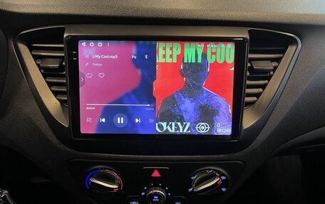 Hyundai Solaris II рестайлинг, 2021 год, 1 989 000 рублей, 13 фотография