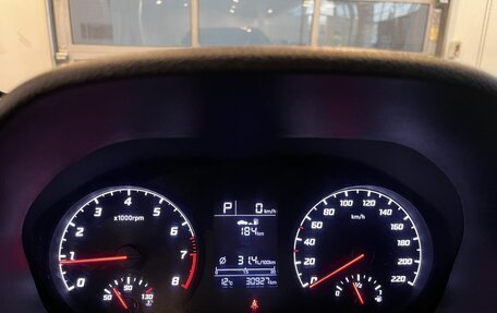 Hyundai Solaris II рестайлинг, 2021 год, 1 989 000 рублей, 11 фотография