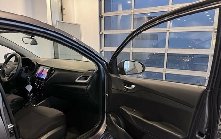 Hyundai Solaris II рестайлинг, 2021 год, 1 989 000 рублей, 27 фотография